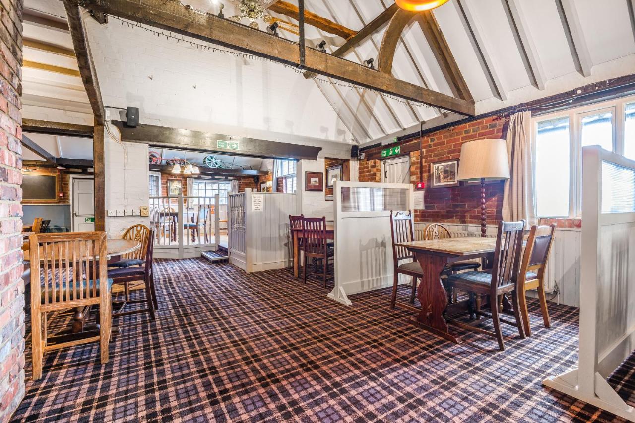 The Walhampton Arms Bed and Breakfast Lymington Εξωτερικό φωτογραφία
