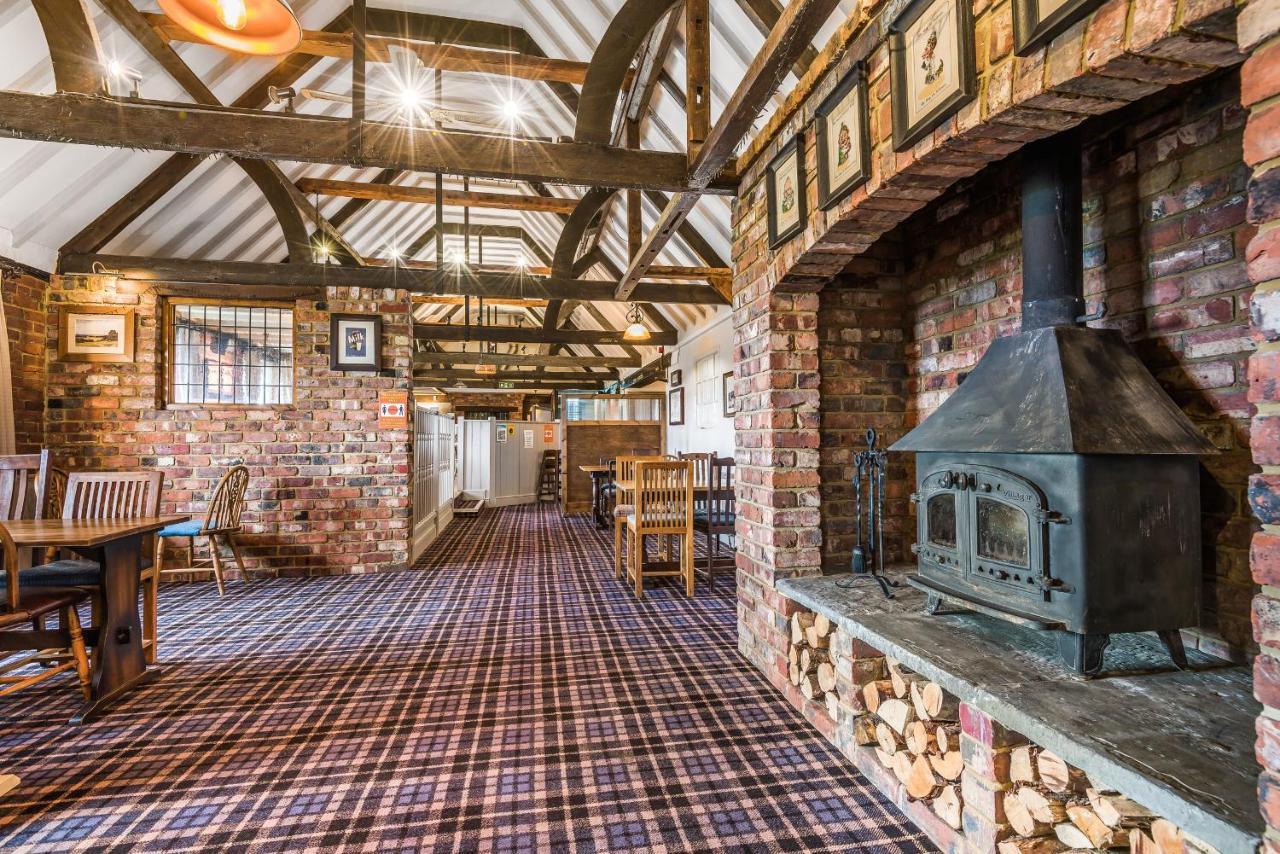 The Walhampton Arms Bed and Breakfast Lymington Εξωτερικό φωτογραφία