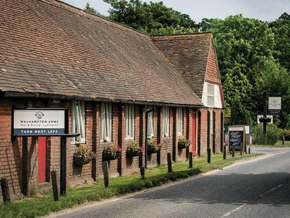 The Walhampton Arms Bed and Breakfast Lymington Εξωτερικό φωτογραφία