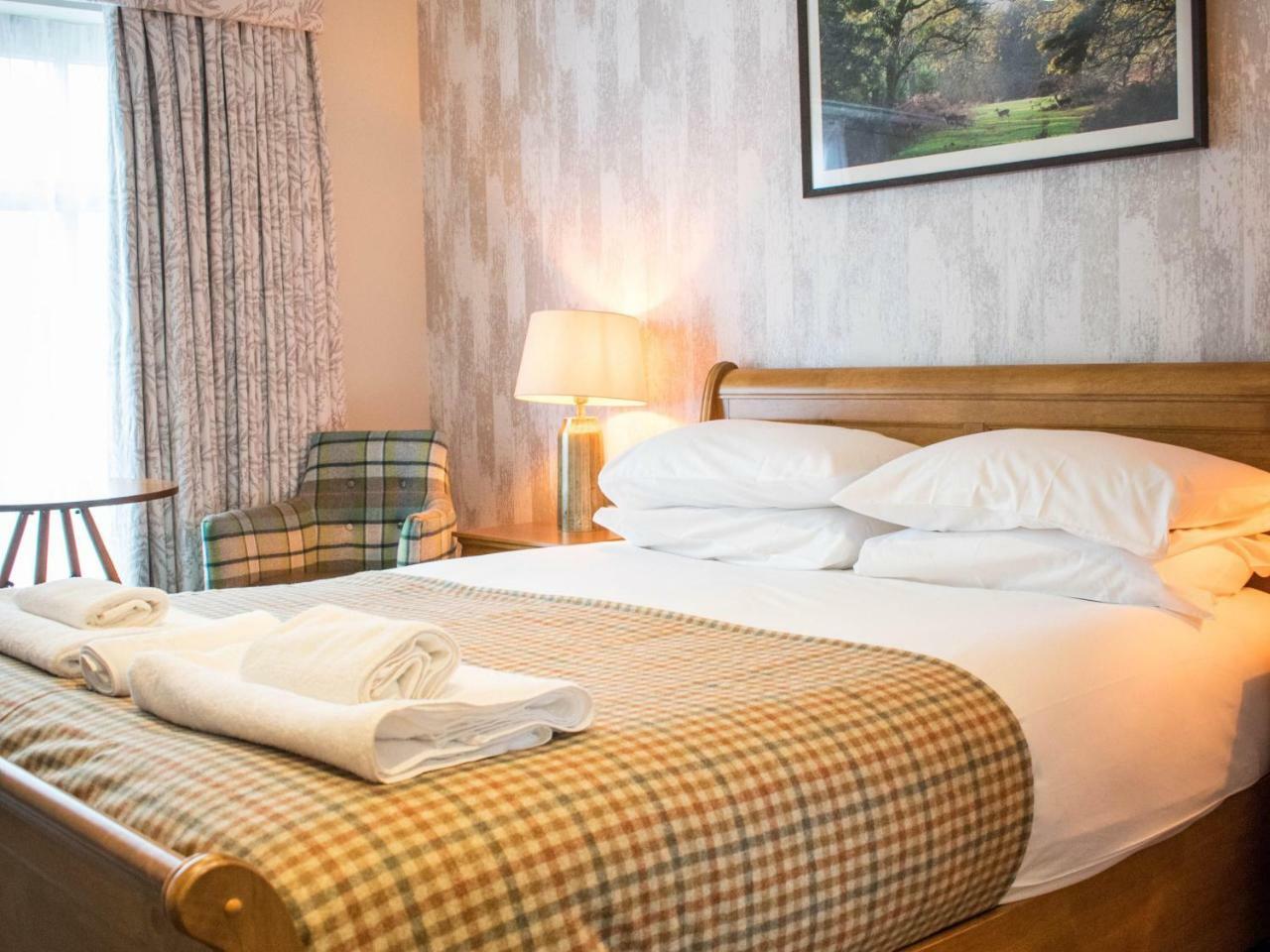 The Walhampton Arms Bed and Breakfast Lymington Εξωτερικό φωτογραφία